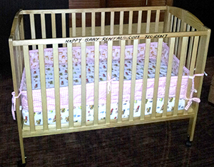 3/4 Size Crib with Bumpers