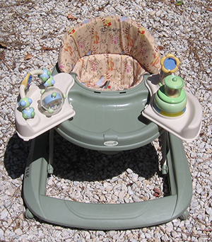 baby-rentals-baby-walker